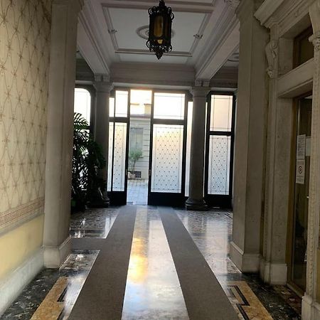 شقة Milano Besana Rent House المظهر الخارجي الصورة