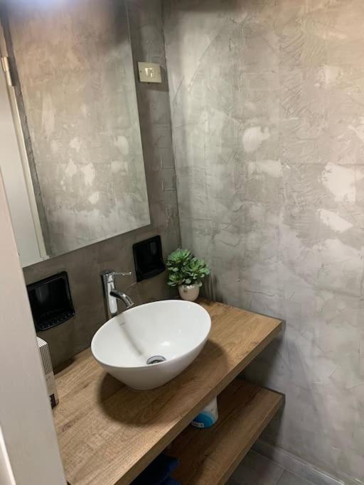 شقة Milano Besana Rent House المظهر الخارجي الصورة