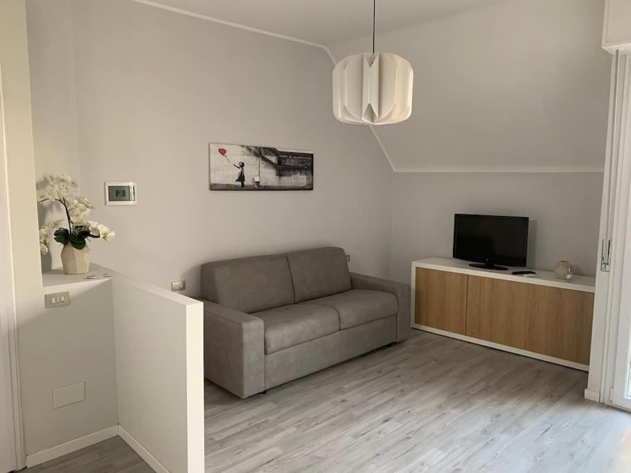 شقة Milano Besana Rent House المظهر الخارجي الصورة