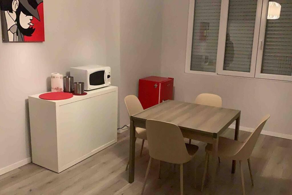 شقة Milano Besana Rent House المظهر الخارجي الصورة